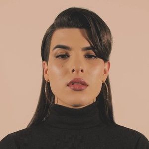 Meet your Posher, Nestor